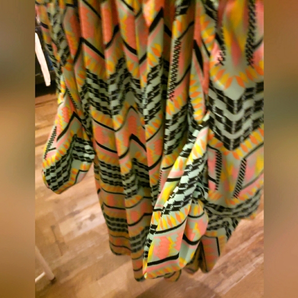 American Rag Multi-Colored Mini Dress size Medium.  FF100 - Picture 6 of 6